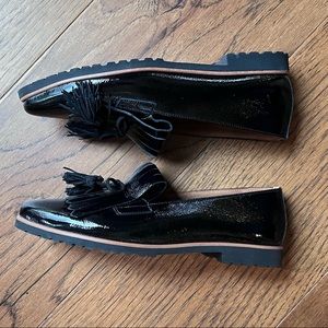 Paul Green Diana Kiltie Fringe Pointed Toe Loafer